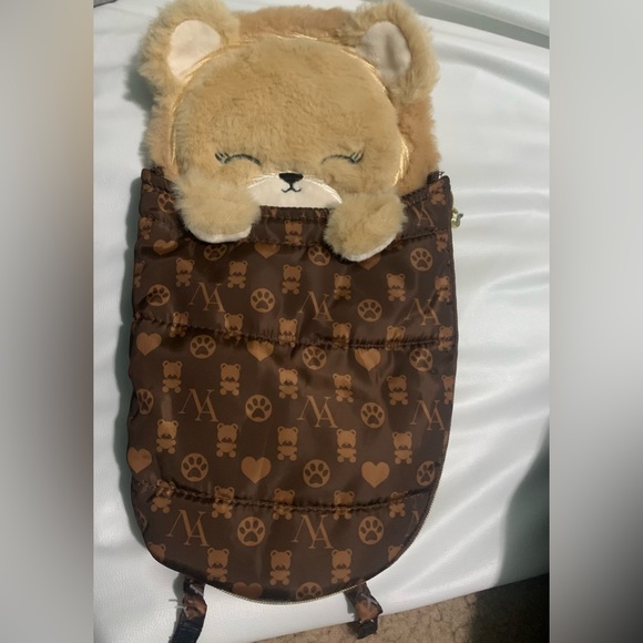 Na Na Na Surprise Teens Slumber Party 11" Lara Vonn Doll W/Sleeping Bag & Pillow - Picture 8 of 9